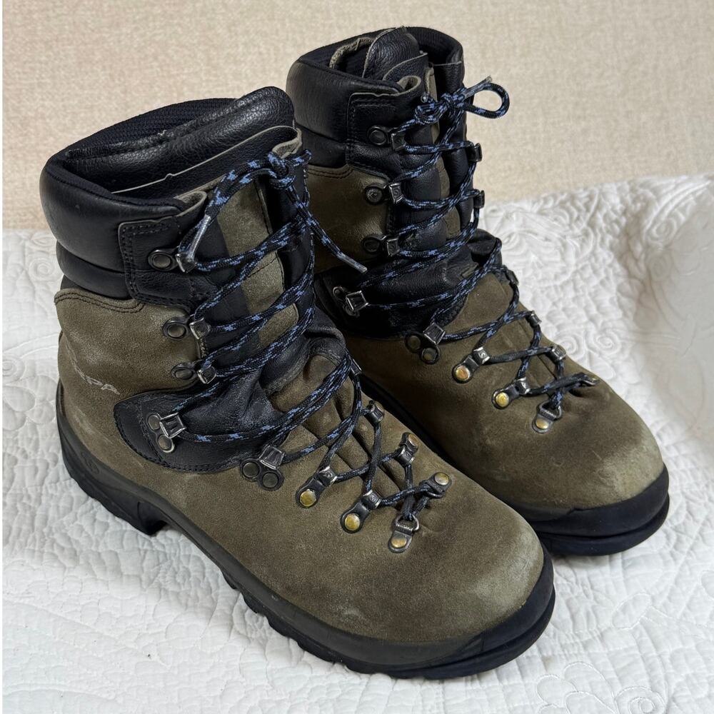Scarpa Women 8 Gray Lace Up Ankle Hiking Boots Outdoor Trail Leather Comfort
